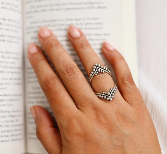 Ornate Rava Knuckle Ring