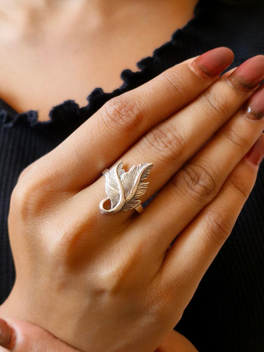 925 Sterling Silver Feather Design Ring