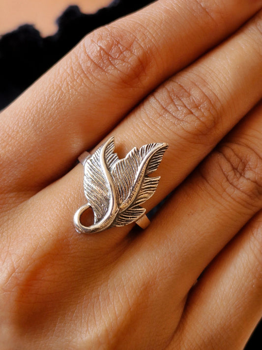 925 Sterling Silver Feather Design Ring